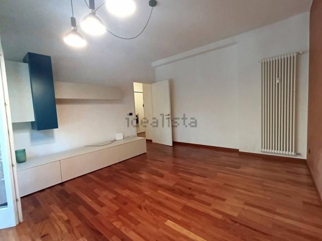 Appartamento in affitto di 64 m² in Via Duca degli Abruzzi
