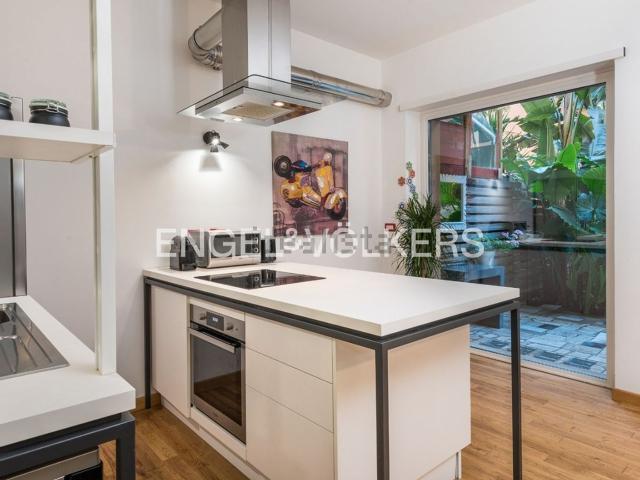Appartamento in affitto di 66 m² in Via Licinio Calvo