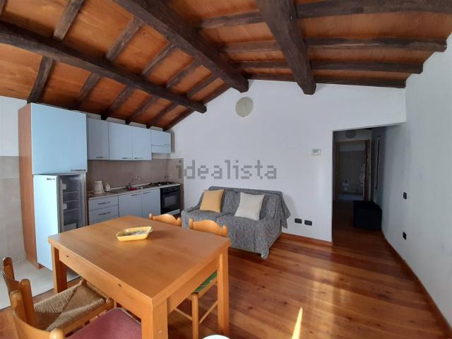 Appartamento in affitto di 65 m² in Borgo di Sotto, 6