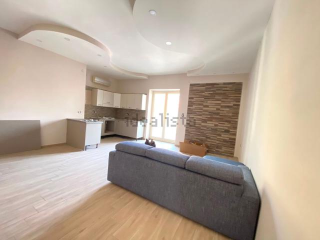 Appartamento in affitto di 65 m² in Corso Campano, 567