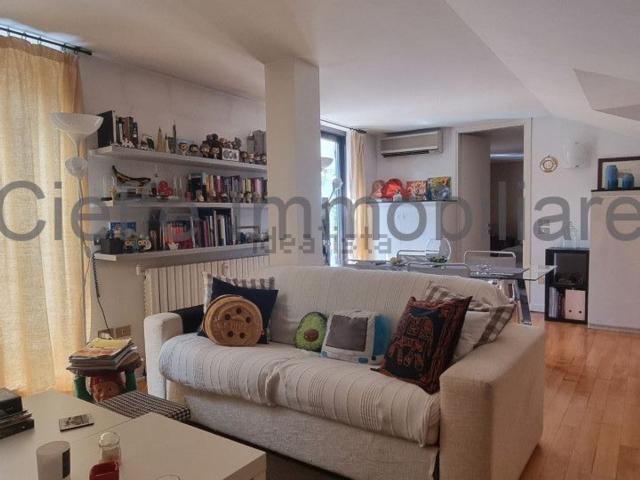 Appartamento in affitto di 65 m² in Galleria Eremitani