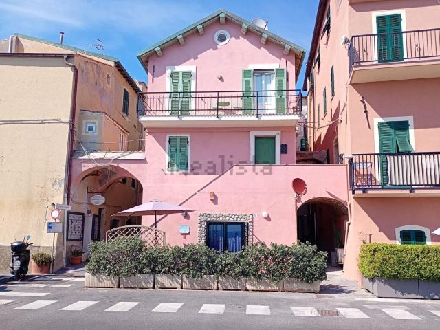 Appartamento in affitto di 65 m² in Lungomare Gerolamo da Santo Stefano