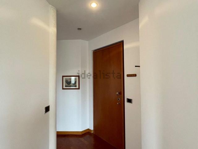 Appartamento in affitto di 65 m² in Piazza Abbiategrasso, 12