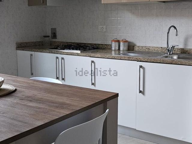 Appartamento in affitto di 65 m² in Piazza Grazia Deledda, 4