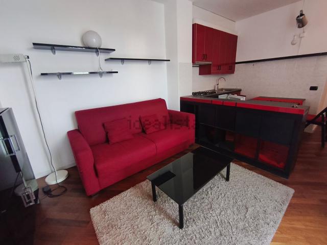 Appartamento in affitto di 65 m² in Piazza Pompeo Castelli, 12