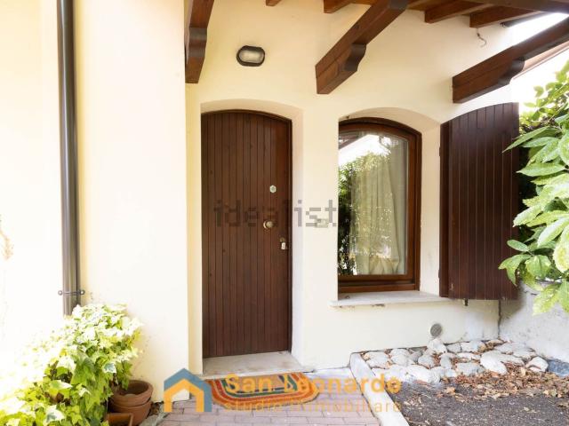 Appartamento in affitto di 65 m² in Strada del Mozzato, 2
