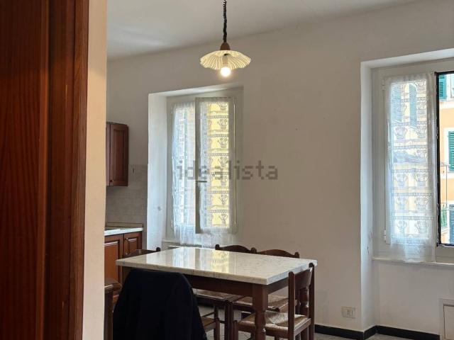 Appartamento in affitto di 65 m² in Salita del Priaro, 12