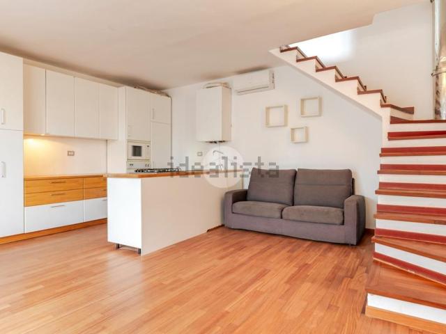 Appartamento in affitto di 65 m² in Via Tucidide, 56
