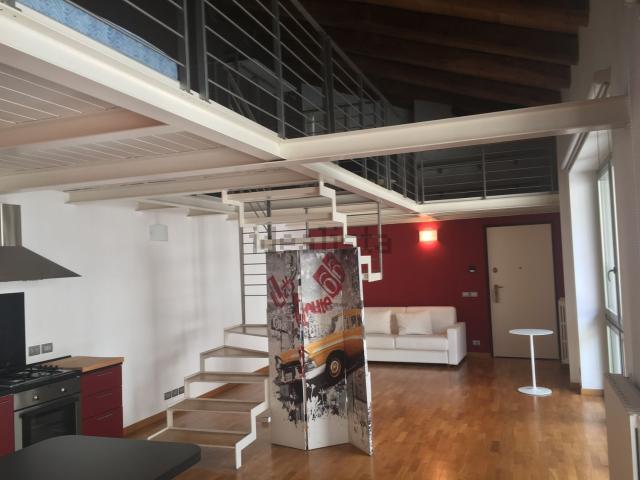 Appartamento in affitto di 65 m² in Via Vittorio Emanuele, 120