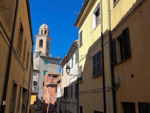 Appartamento in affitto di 65 m² in Via Andrea da Recanati, 17