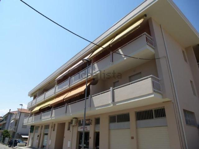 Appartamento in affitto di 65 m² in Via Campania, 10