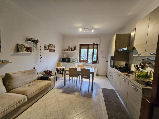 Appartamento in affitto di 65 m² in Via Campi Flegrei