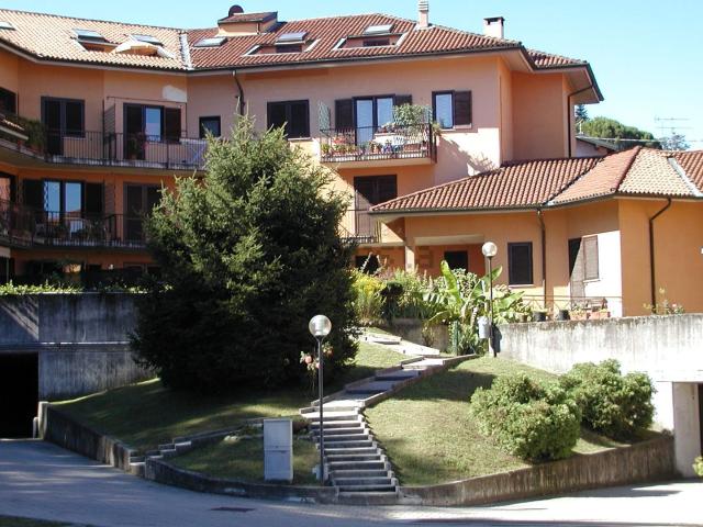 Appartamento in affitto di 65 m² in Via Castello, 84