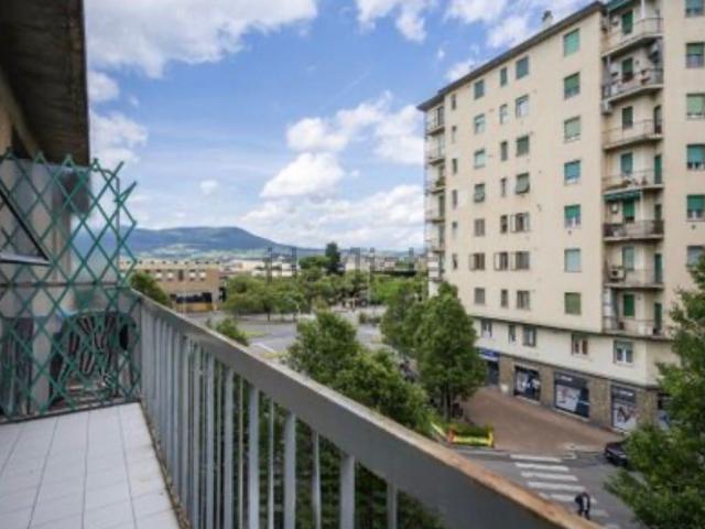 Appartamento in affitto di 65 m² in Via Casentino