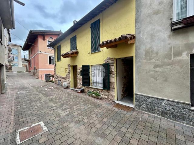Appartamento in affitto di 65 m² in Via Cesare Battisti