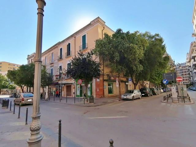 Appartamento in affitto di 65 m² in Via Dante Alighieri