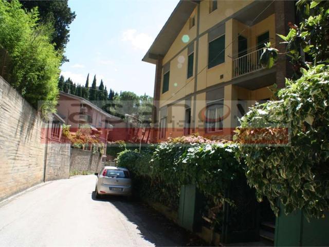 Appartamento in affitto di 65 m² in Via del Beato Egidio, 12