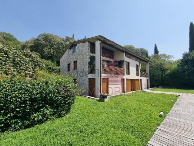 Appartamento in affitto di 65 m² in Via della Parrocchia, 7