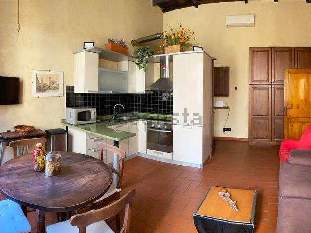Appartamento in affitto di 65 m² in Via di Santa Lucia