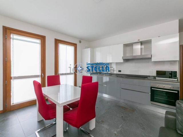 Appartamento in affitto di 65 m² in Via Dune, 61