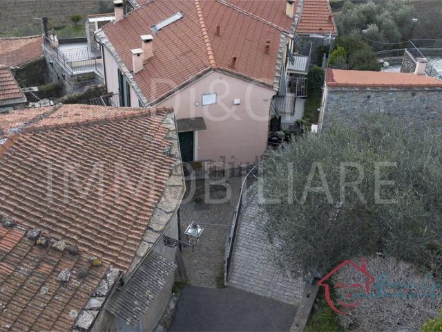 Appartamento in affitto di 65 m² in Via Fasceo, 1