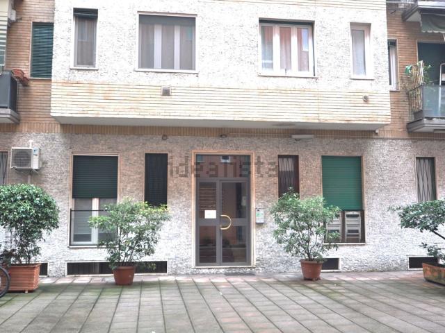 Appartamento in affitto di 65 m² in Via Giambellino, 32