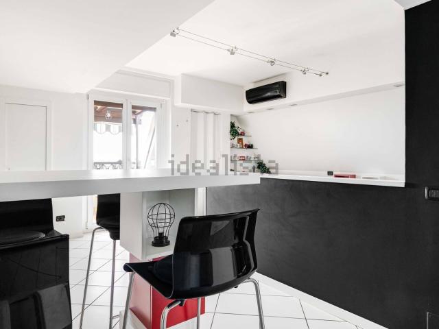 Appartamento in affitto di 65 m² in Via Ivrea, 1