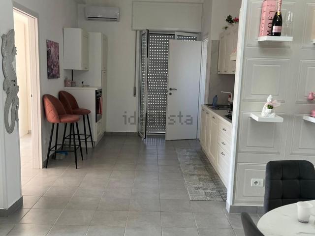 Appartamento in affitto di 65 m² in Via Licola Mare