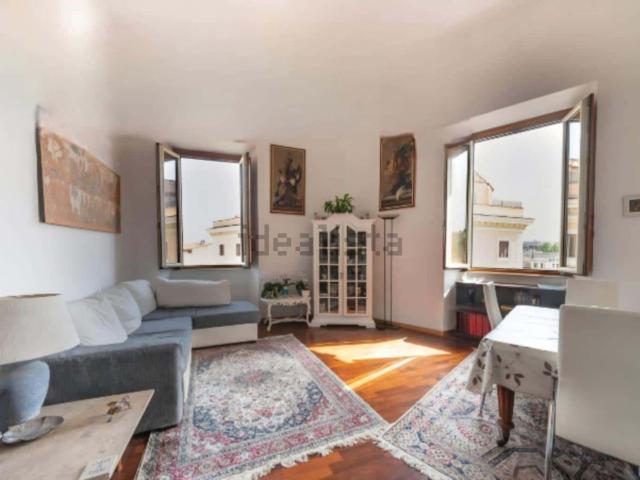 Appartamento in affitto di 65 m² in Via Luciano Manara