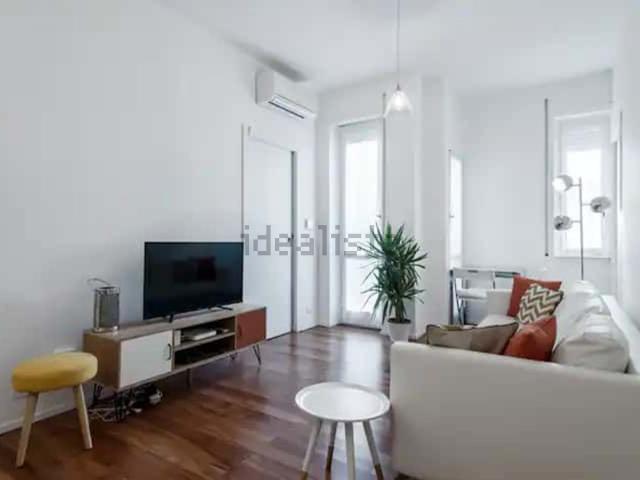 Appartamento in affitto di 65 m² in Via Luigi Canonica, 1