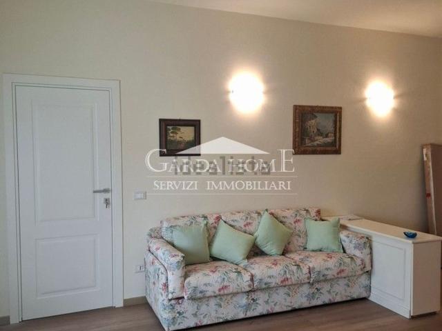 Appartamento in affitto di 65 m² in Via Menasasso