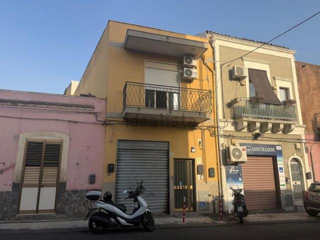 Appartamento in affitto di 65 m² in Via Messina, 794