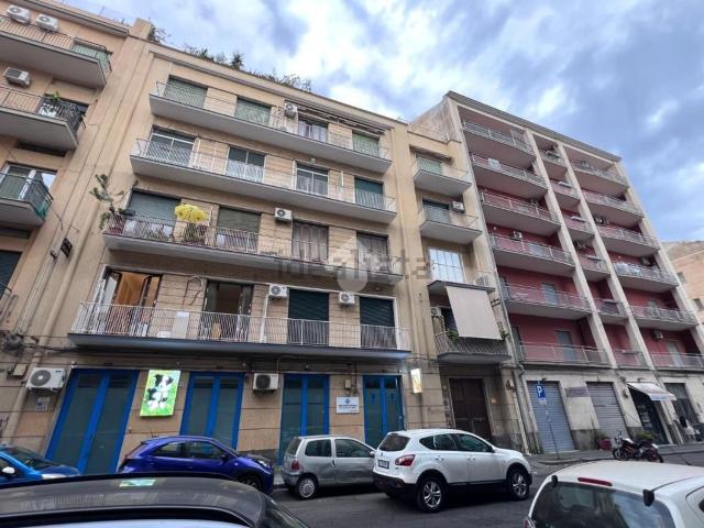 Appartamento in affitto di 65 m² in Via Milano, 71