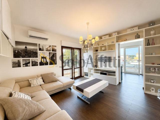 Appartamento in affitto di 65 m² in Via Nobel