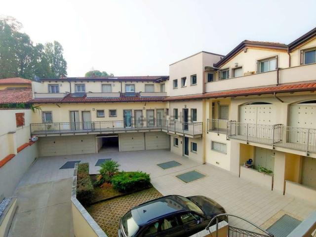 Appartamento in affitto di 65 m² in Via Padana Superiore, 68