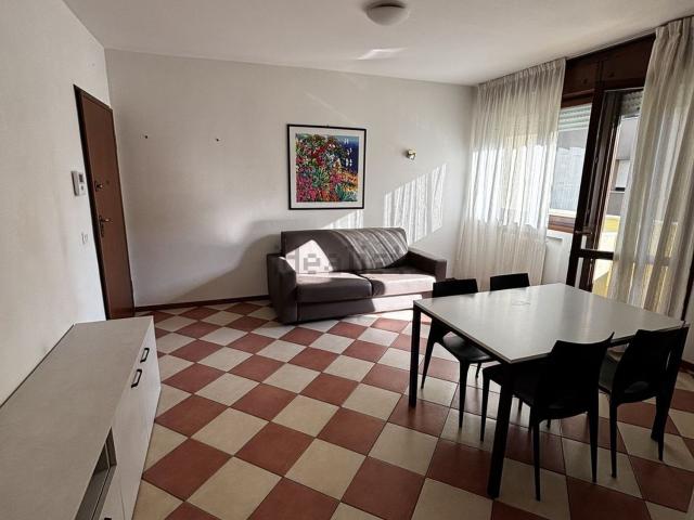 Appartamento in affitto di 65 m² in Via Puglie, 3
