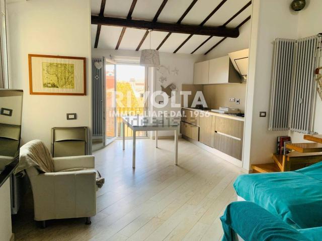 Appartamento in affitto di 65 m² in Via Raffaele del Rosso, 21