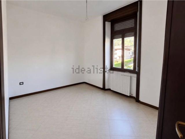 Appartamento in affitto di 65 m² in Via Roma