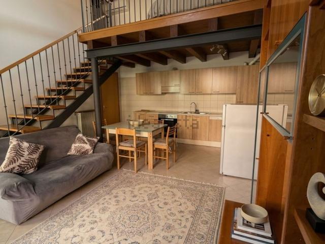 Appartamento in affitto di 65 m² in Via Roma
