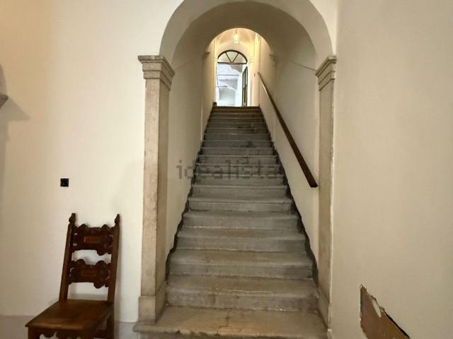 Appartamento in affitto di 65 m² in Via San Pietro