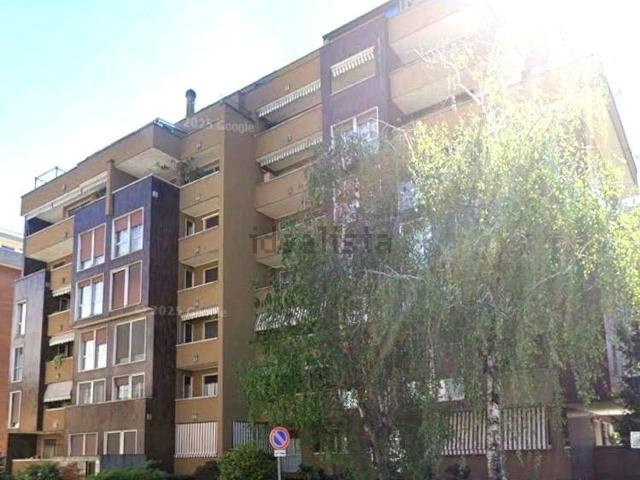 Appartamento in affitto di 65 m² in Via Sforzesca