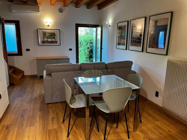 Appartamento in affitto di 65 m² in Viale IV Novembre