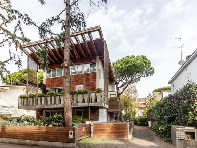 Appartamento in affitto di 65 m² in Viale L. Ariosto, 12
