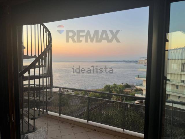 Appartamento in affitto di 85 m² in Viale Tunisi, 4