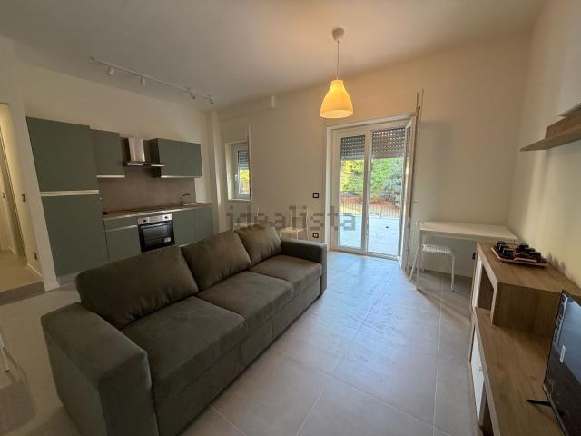 Appartamento in affitto di 65 m² in Viale Tica