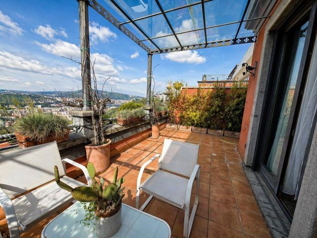 Appartamento in affitto di 66 m² in Via Alessandro Manzoni