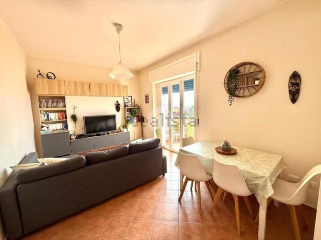 Appartamento in affitto di 66 m² in Via Antonino D&apos Antona, 12