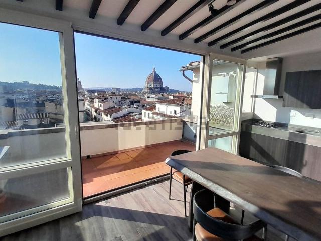 Appartamento in affitto di 66 m² in Via della Pergola, 65