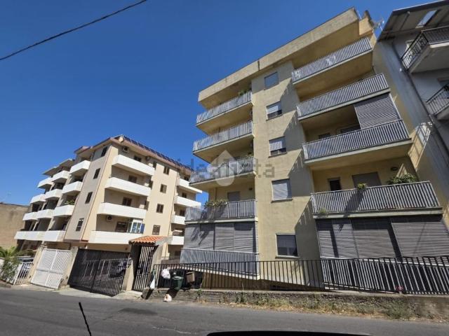 Appartamento in affitto di 66 m² in Via San Sperato, 13