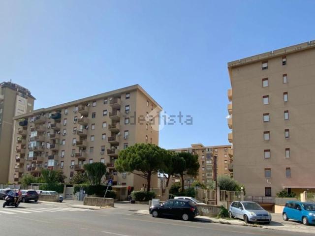 Appartamento in affitto di 68 m² in Via Albiri, 3